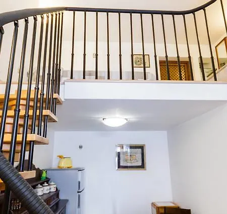 Daire Charming Cozy Two Levels Studio